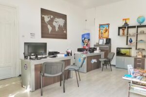 Agentia de Turism 4Holiday