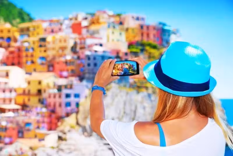 Agentia de turism Eurotouring Travel Agency