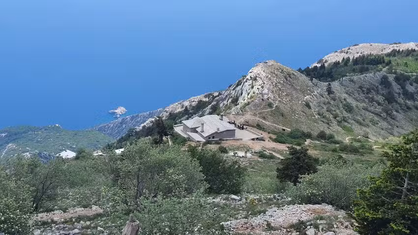 Avatour &ndash; Pelerinaje cu Andrei, Ghidul Athonit