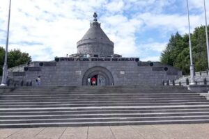 Călătorii și Vacanțe