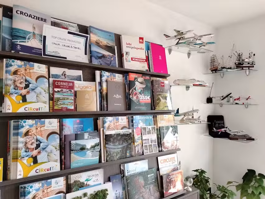 Callia Cruise&Travel