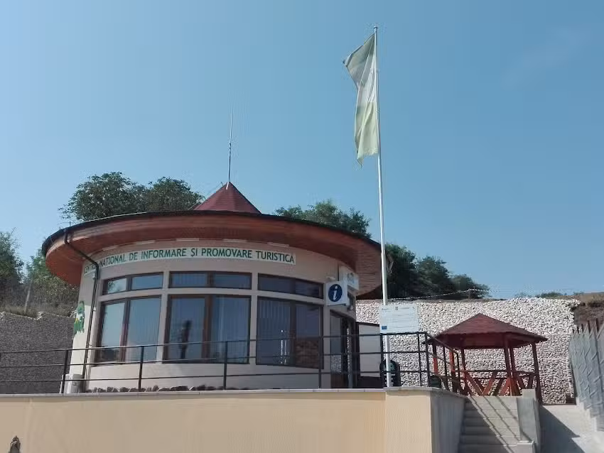Centru Național de Informare și Promovare Turistică