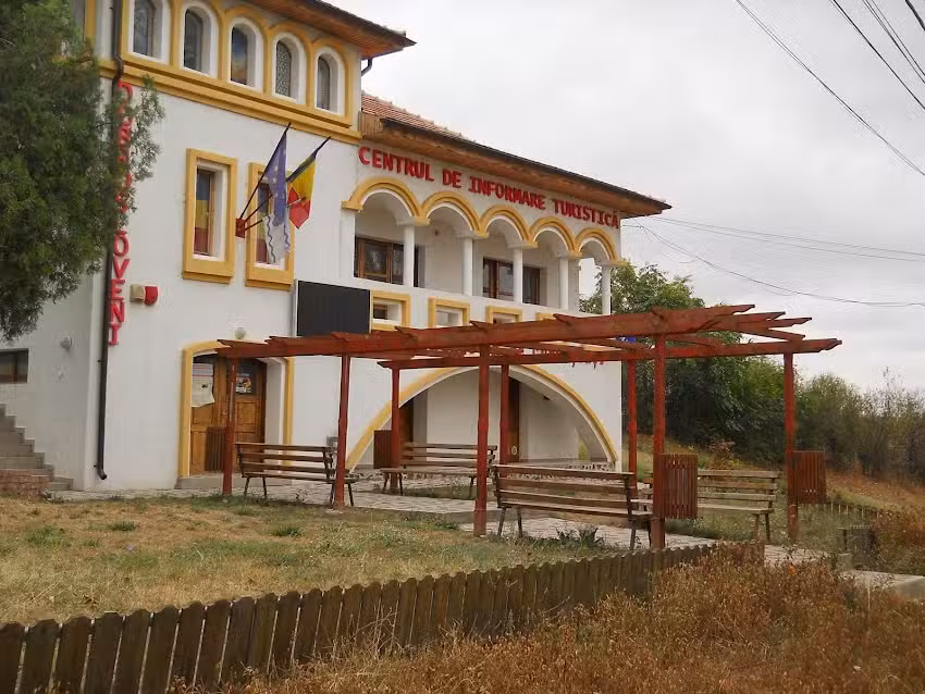 Centrul de Informare Turistică Dobrosloveni