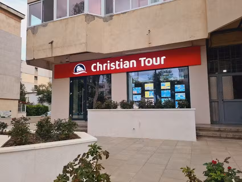 Christian Tour Constanta