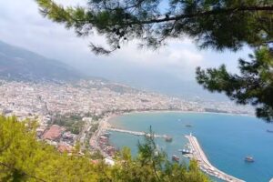 Elgini Tour Universitate