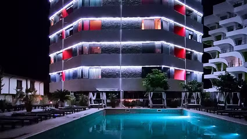 Ella Luxury Apartament