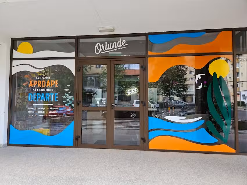 Evia Tur. Agenția de turism &bdquo;Oriunde&rdquo;