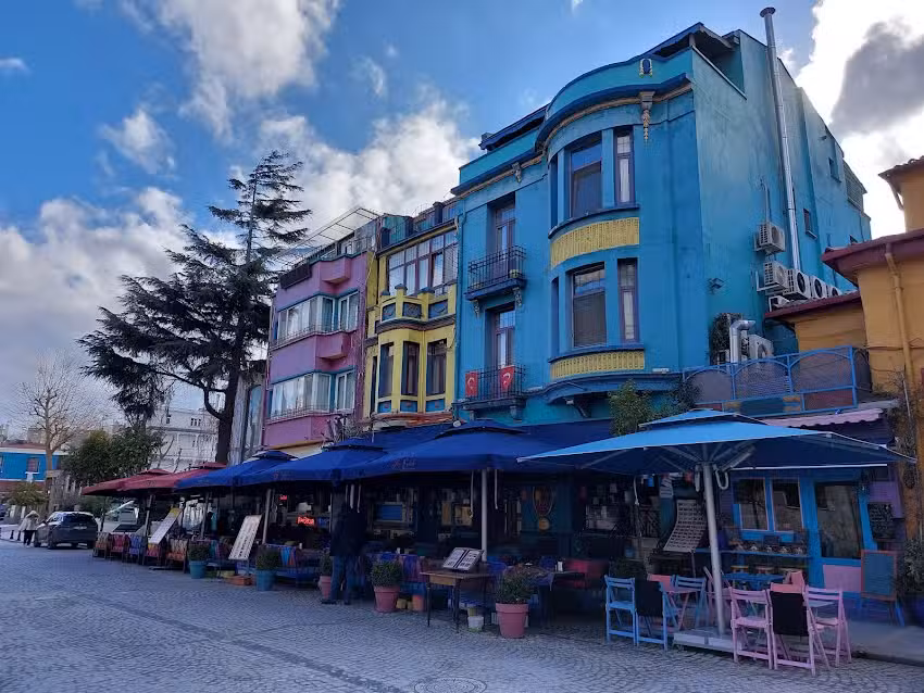 Luxuria Trans & Travel Agentie Turism, Vacante, Sejururi si Circuite Bucuresti