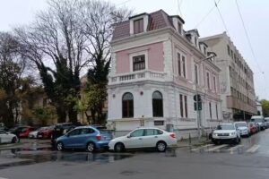 Mr. Peter Exclusive Tour Operator