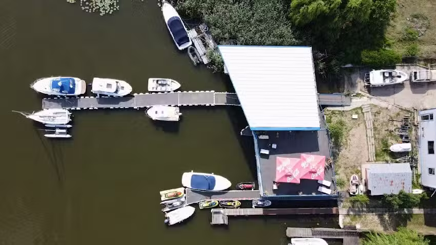 NICOLAS GAS &ndash; Club Nautic / Benzinarie