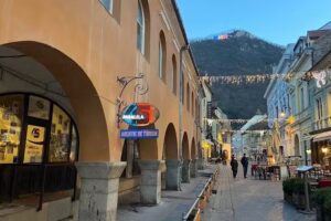 Paralela 45 Brasov-Piata Sfatului