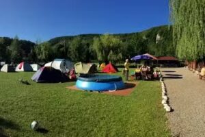 Pensiunea Vadu Crișului