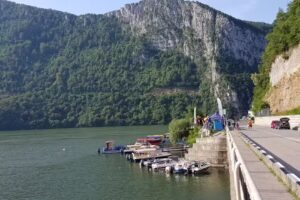 Plimbari Cu Barca &ndash; Cazanele Dunarii