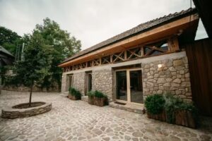 PurpleVague &ndash; Cazare Premium De Tip Bungalow, La Munte