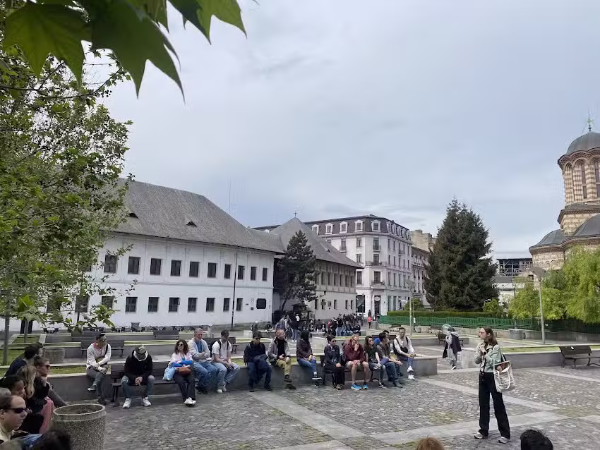 Walkabout Free Tour – Story of Bucharest